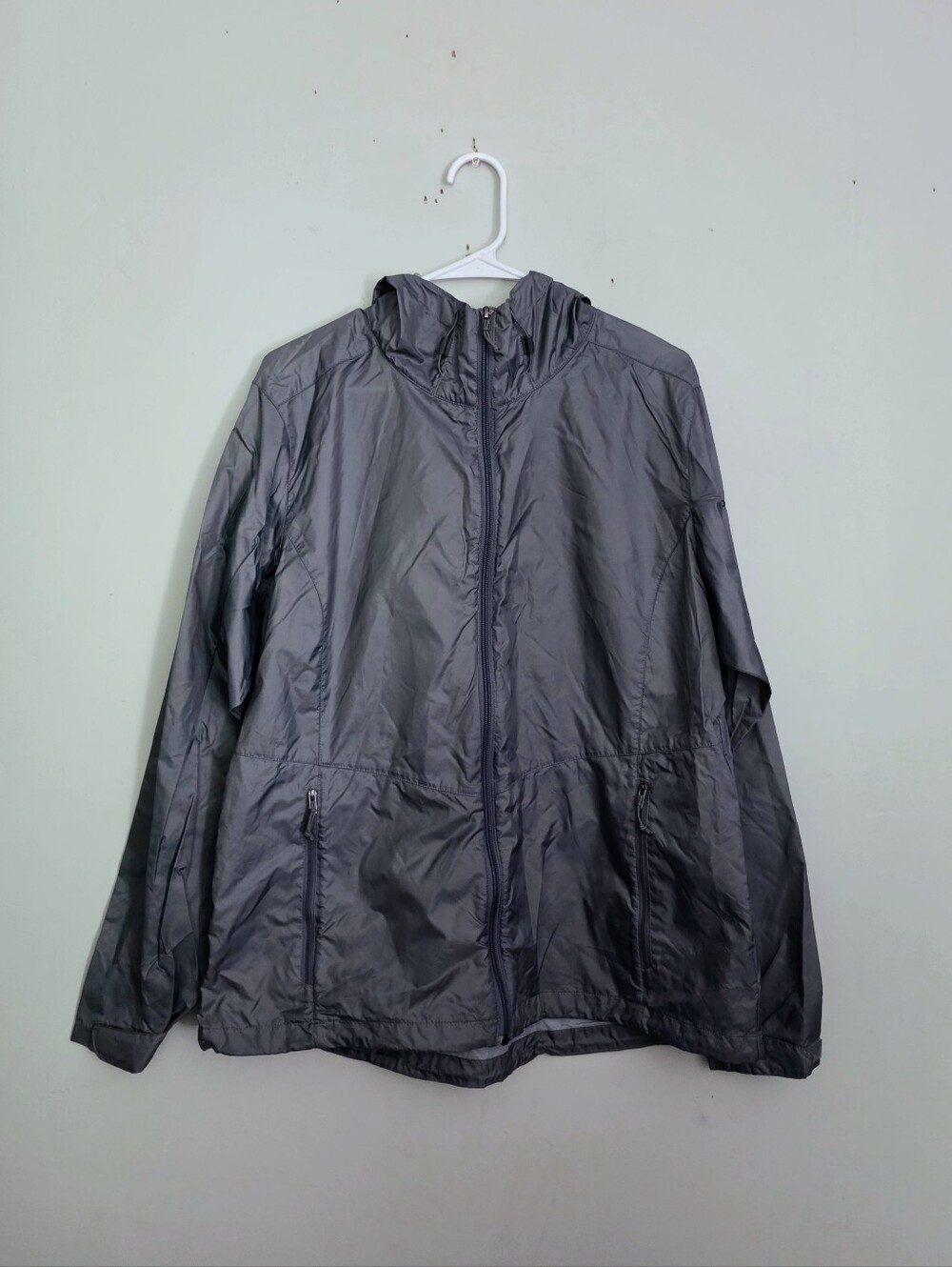 Columbia Light Gray Nylon Hooded Rain Jacket
